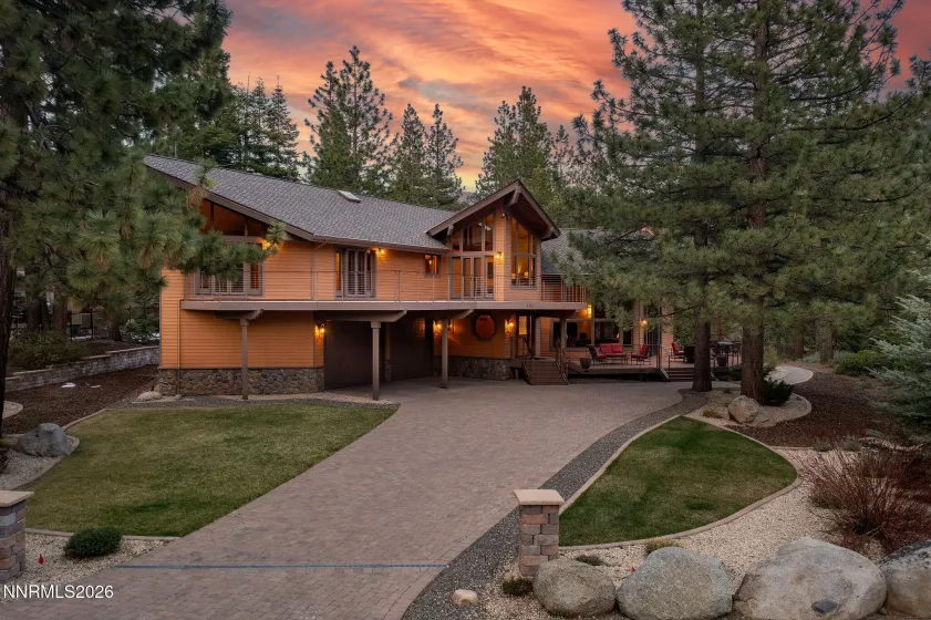 101 Meadow, Stateline, Nevada 89449, 3 Bedrooms Bedrooms, ,4 BathroomsBathrooms,Residential,Residential,Meadow,260004789