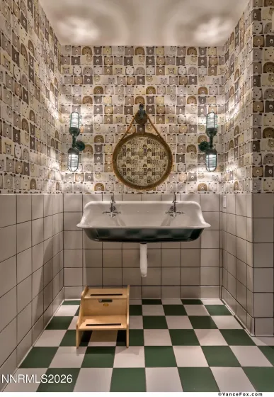 17 Beach Club, Stateline, Nevada 89449, 1 Bedroom Bedrooms, ,2 BathroomsBathrooms,Residential,Residential,Beach Club,260004802