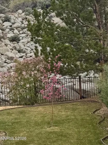 1051 Pebble Beach, Minden, Nevada 89423, 3 Bedrooms Bedrooms, ,2 BathroomsBathrooms,Residential,Residential,Pebble Beach,260004807