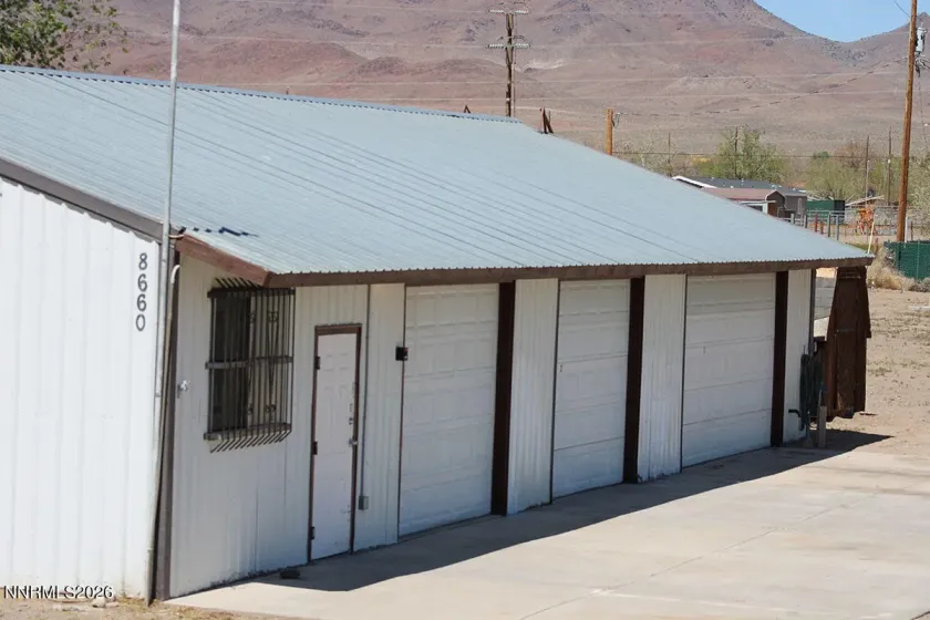 8660 US Highway 50, Stagecoach, Nevada 89429, ,Commercial Sale,Residential,US Highway 50,260004813
