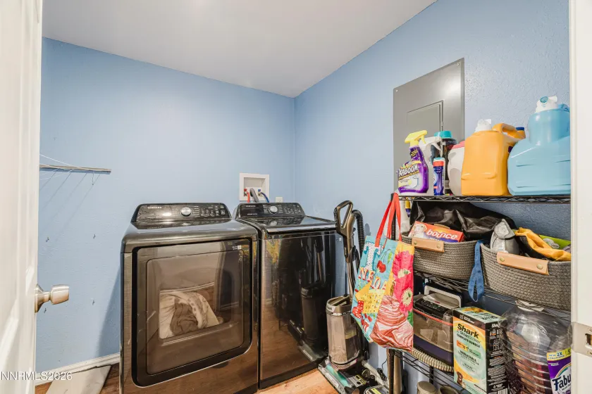 189 Ash, Elko, Nevada 89801, ,Residential Income,Residential,Ash,260004815