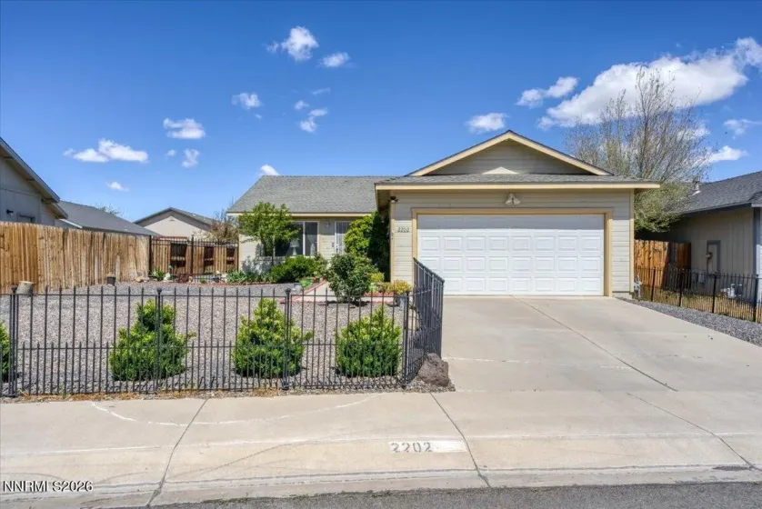 2202 Ellice, Fernley, Nevada 89408, 3 Bedrooms Bedrooms, ,2 BathroomsBathrooms,Residential,Residential,Ellice,260004816