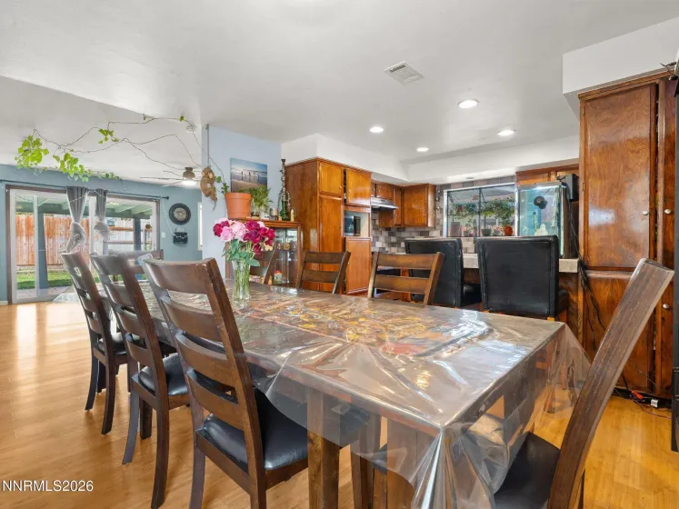 110 Sells, Sparks, Nevada 89431, 3 Bedrooms Bedrooms, ,2 BathroomsBathrooms,Residential,Residential,Sells,260004818