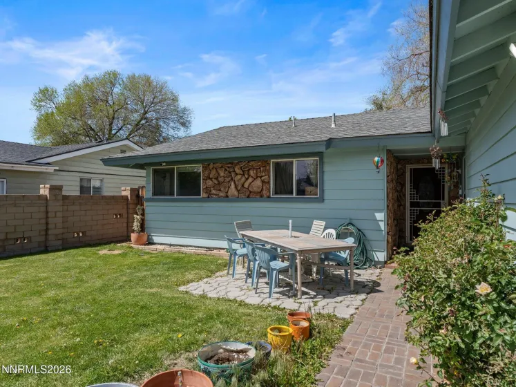 110 Sells, Sparks, Nevada 89431, 3 Bedrooms Bedrooms, ,2 BathroomsBathrooms,Residential,Residential,Sells,260004818