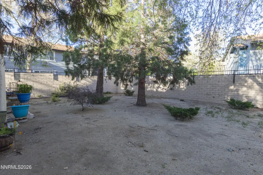 2317 Roundhouse, Sparks, Nevada 89431, 2 Bedrooms Bedrooms, ,1 BathroomBathrooms,Residential,Residential,Roundhouse,260004823