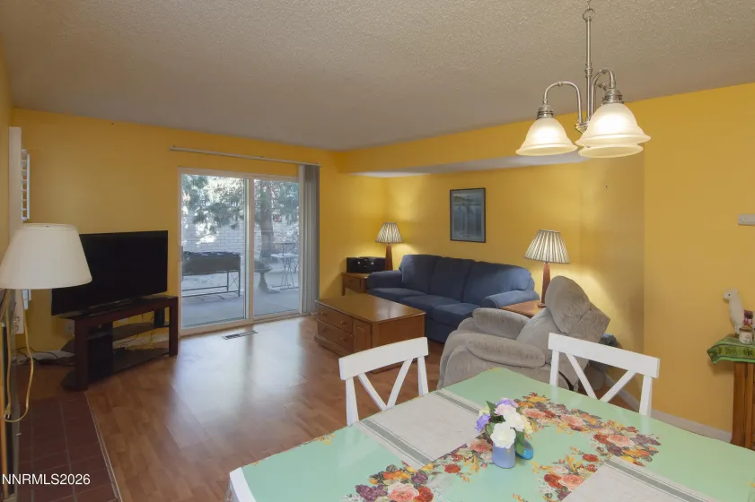 2317 Roundhouse, Sparks, Nevada 89431, 2 Bedrooms Bedrooms, ,1 BathroomBathrooms,Residential,Residential,Roundhouse,260004823