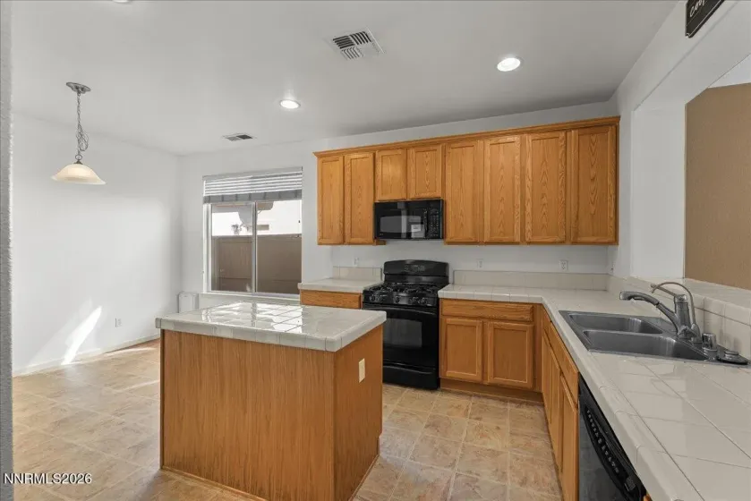 455 Sysonby, Reno, Nevada 89521, 4 Bedrooms Bedrooms, ,2 BathroomsBathrooms,Residential,Residential,Sysonby,260004824