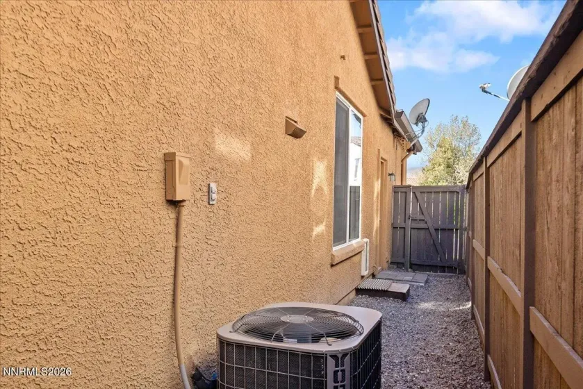 455 Sysonby, Reno, Nevada 89521, 4 Bedrooms Bedrooms, ,2 BathroomsBathrooms,Residential,Residential,Sysonby,260004824