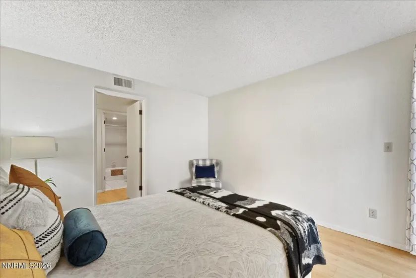 3095 Lakeside, Reno, Nevada 89509, 1 Bedroom Bedrooms, ,1 BathroomBathrooms,Residential,Residential,Lakeside,260004825