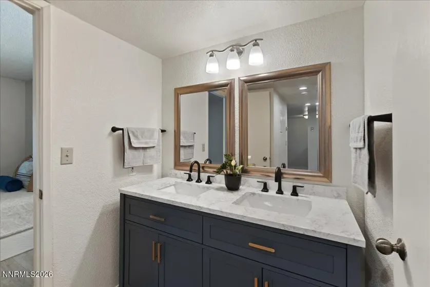 3095 Lakeside, Reno, Nevada 89509, 1 Bedroom Bedrooms, ,1 BathroomBathrooms,Residential,Residential,Lakeside,260004825