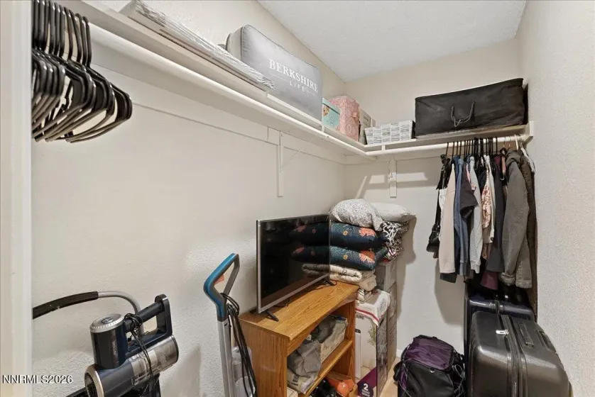 3095 Lakeside, Reno, Nevada 89509, 1 Bedroom Bedrooms, ,1 BathroomBathrooms,Residential,Residential,Lakeside,260004825