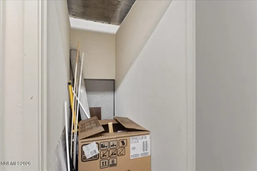 3095 Lakeside, Reno, Nevada 89509, 1 Bedroom Bedrooms, ,1 BathroomBathrooms,Residential,Residential,Lakeside,260004825