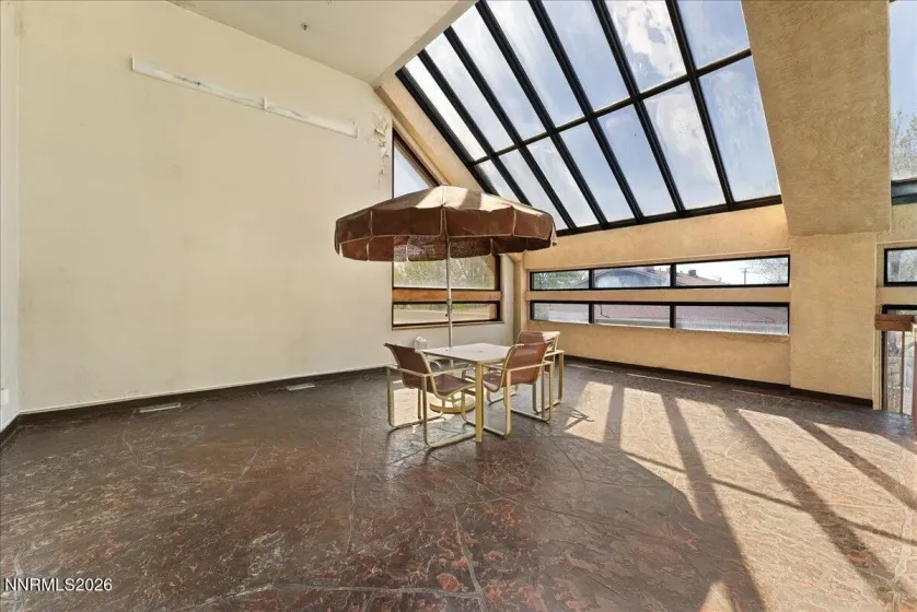 3095 Lakeside, Reno, Nevada 89509, 1 Bedroom Bedrooms, ,1 BathroomBathrooms,Residential,Residential,Lakeside,260004825