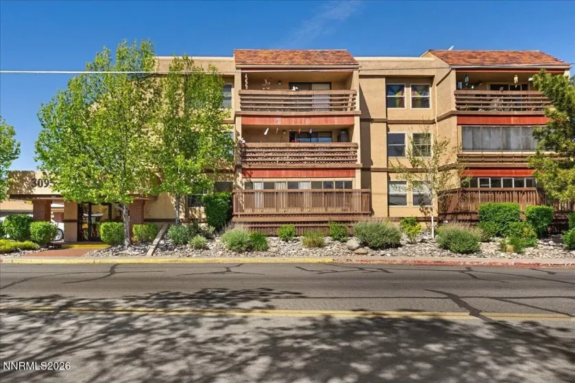 3095 Lakeside, Reno, Nevada 89509, 1 Bedroom Bedrooms, ,1 BathroomBathrooms,Residential,Residential,Lakeside,260004825