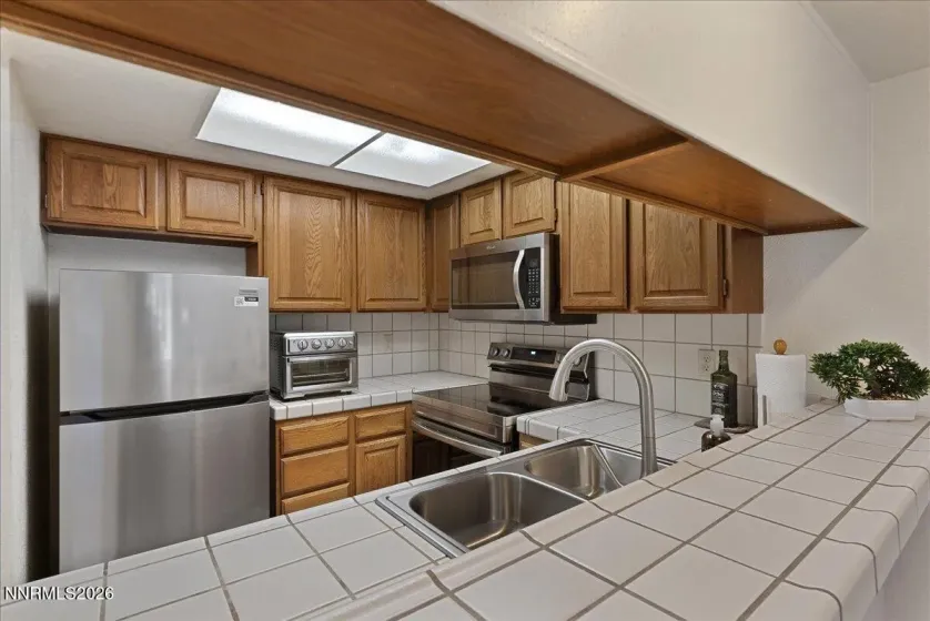 3095 Lakeside, Reno, Nevada 89509, 1 Bedroom Bedrooms, ,1 BathroomBathrooms,Residential,Residential,Lakeside,260004825