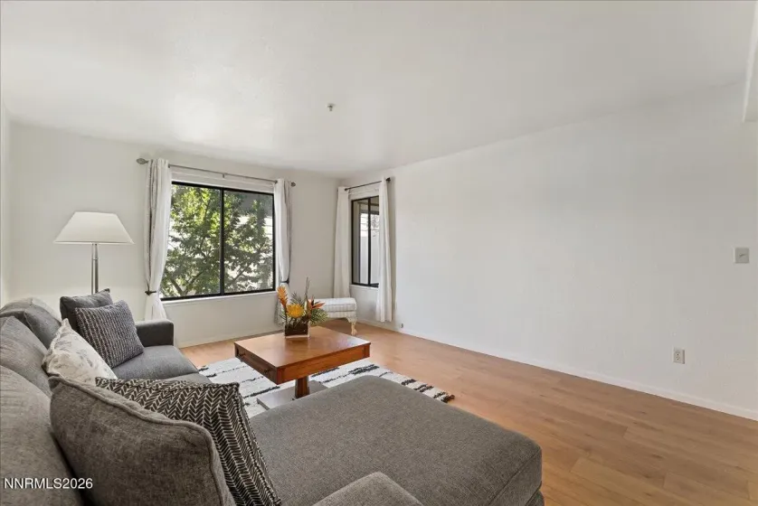 3095 Lakeside, Reno, Nevada 89509, 1 Bedroom Bedrooms, ,1 BathroomBathrooms,Residential,Residential,Lakeside,260004825