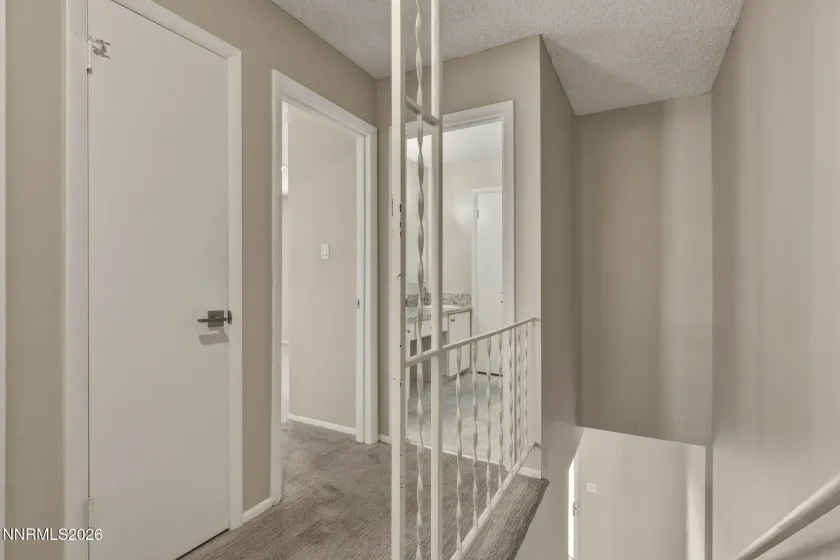 585 Smithridge, Reno, Nevada 89502, 2 Bedrooms Bedrooms, ,2 BathroomsBathrooms,Residential,Residential,Smithridge,260003779