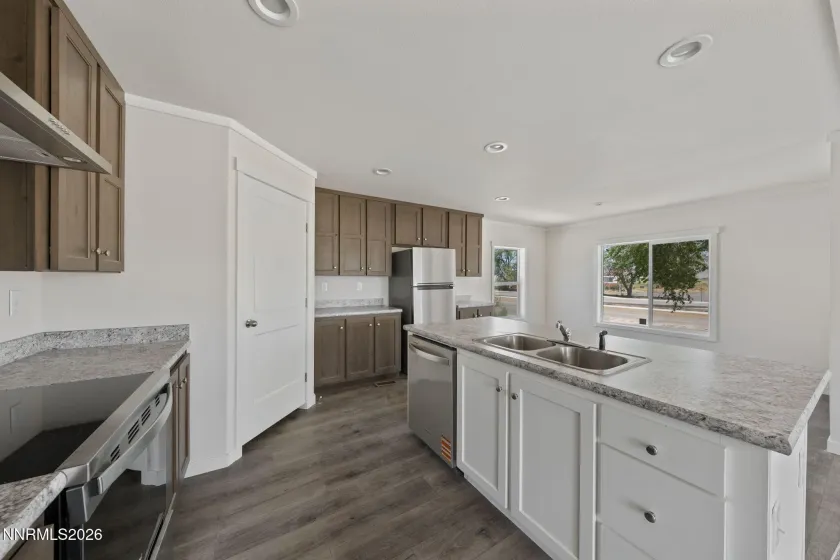260 Trescott, Battle Mountain, Nevada 89820, 3 Bedrooms Bedrooms, ,2 BathroomsBathrooms,Residential,Residential,Trescott,0,260004830