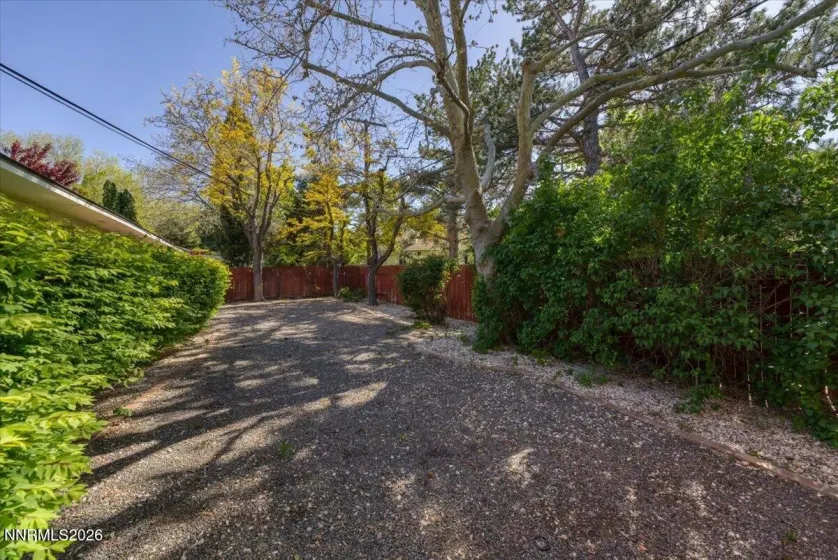 1555 White Ridge, Reno, Nevada 89509, 3 Bedrooms Bedrooms, ,2 BathroomsBathrooms,Residential,Residential,White Ridge,260004834