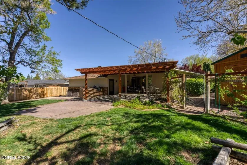 1555 White Ridge, Reno, Nevada 89509, 3 Bedrooms Bedrooms, ,2 BathroomsBathrooms,Residential,Residential,White Ridge,260004834