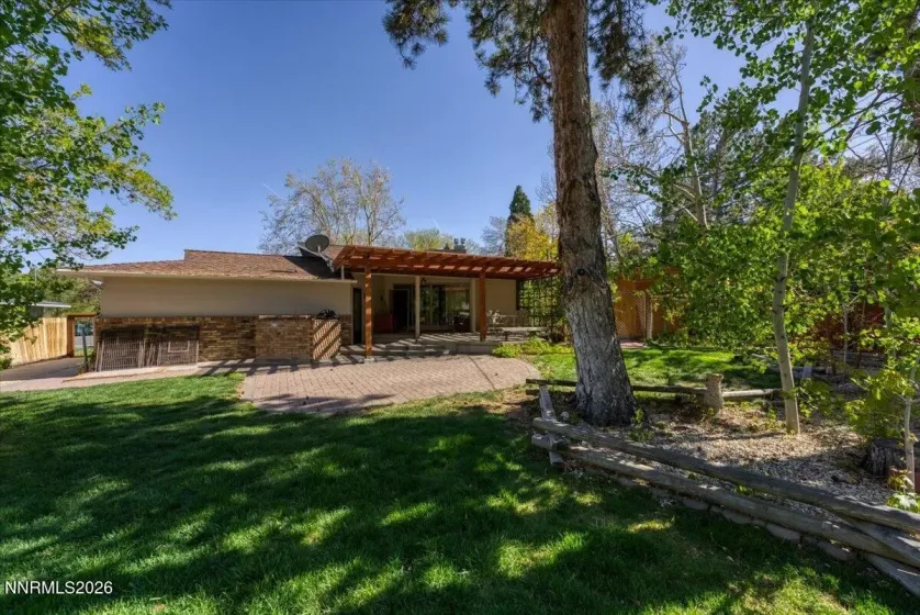 1555 White Ridge, Reno, Nevada 89509, 3 Bedrooms Bedrooms, ,2 BathroomsBathrooms,Residential,Residential,White Ridge,260004834