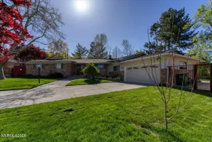1555 White Ridge, Reno, Nevada 89509, 3 Bedrooms Bedrooms, ,2 BathroomsBathrooms,Residential,Residential,White Ridge,260004834