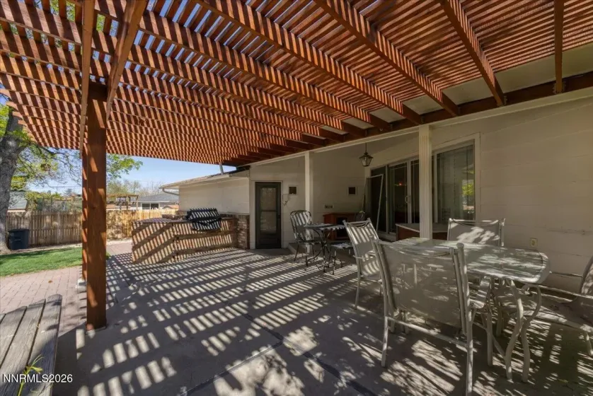 1555 White Ridge, Reno, Nevada 89509, 3 Bedrooms Bedrooms, ,2 BathroomsBathrooms,Residential,Residential,White Ridge,260004834