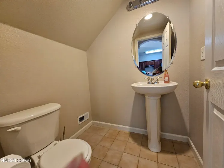 6141 Black Gypsum, Sparks, Nevada 89436, 2 Bedrooms Bedrooms, ,3 BathroomsBathrooms,Residential Lease,Manufactured,Black Gypsum,260004835