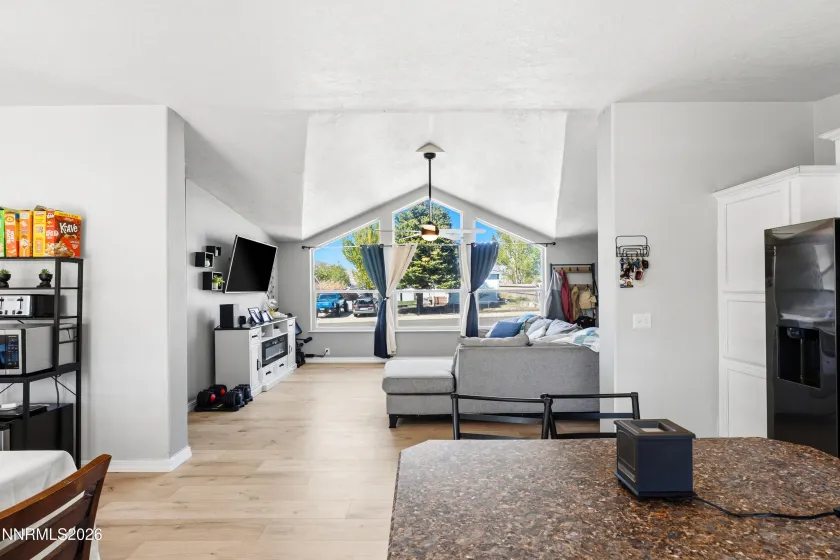 3320 Moon, Winnemucca, Nevada 89445, 3 Bedrooms Bedrooms, ,2 BathroomsBathrooms,Residential,Residential,Moon,260004837