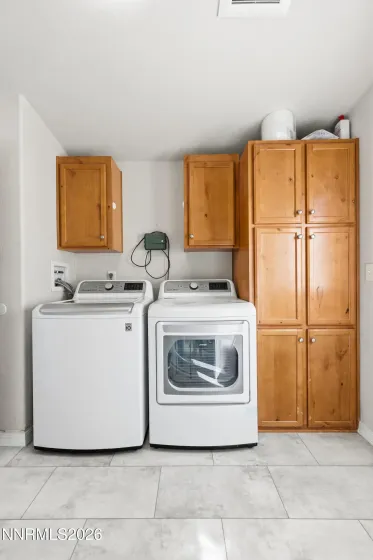 3320 Moon, Winnemucca, Nevada 89445, 3 Bedrooms Bedrooms, ,2 BathroomsBathrooms,Residential,Residential,Moon,260004837