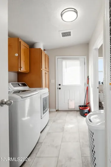 3320 Moon, Winnemucca, Nevada 89445, 3 Bedrooms Bedrooms, ,2 BathroomsBathrooms,Residential,Residential,Moon,260004837