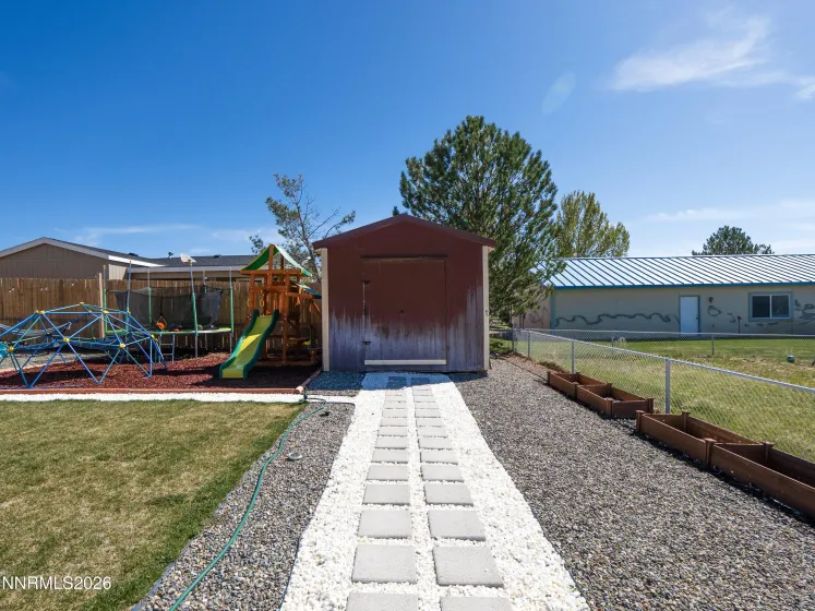 3320 Moon, Winnemucca, Nevada 89445, 3 Bedrooms Bedrooms, ,2 BathroomsBathrooms,Residential,Residential,Moon,260004837