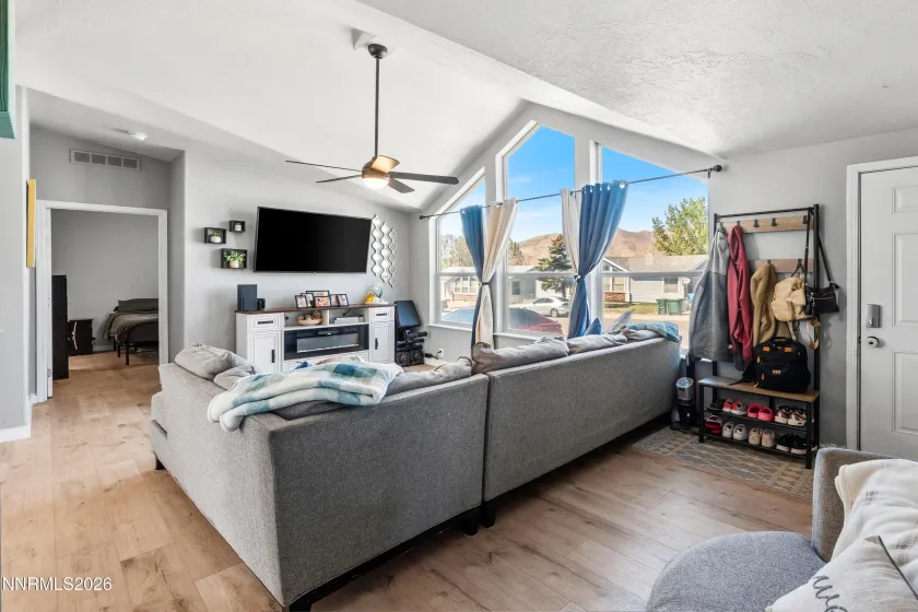 3320 Moon, Winnemucca, Nevada 89445, 3 Bedrooms Bedrooms, ,2 BathroomsBathrooms,Residential,Residential,Moon,260004837