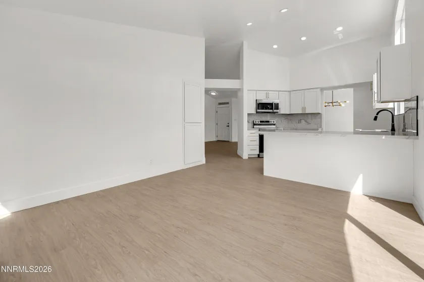 1595 Rheingold, Sparks, Nevada 89434, 3 Bedrooms Bedrooms, ,2 BathroomsBathrooms,Residential,Residential,Rheingold,260004812