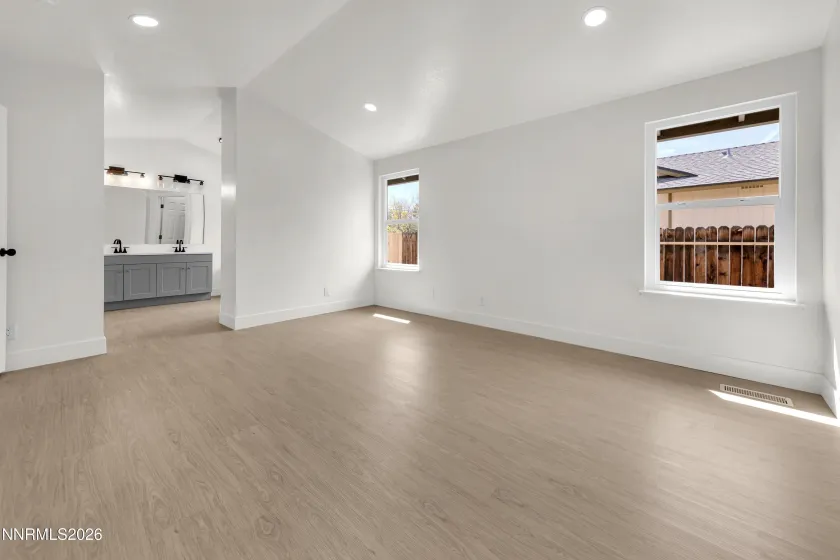 1595 Rheingold, Sparks, Nevada 89434, 3 Bedrooms Bedrooms, ,2 BathroomsBathrooms,Residential,Residential,Rheingold,260004812