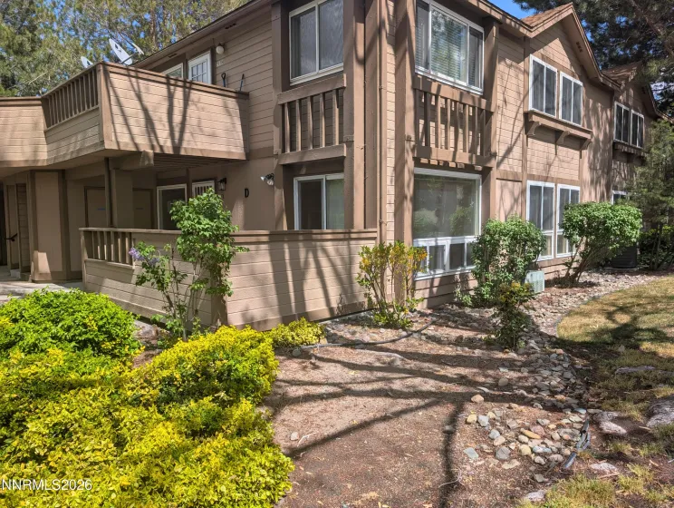 795 Kingston, Reno, Nevada 89511, 2 Bedrooms Bedrooms, ,2 BathroomsBathrooms,Residential,Residential,Kingston,260004838