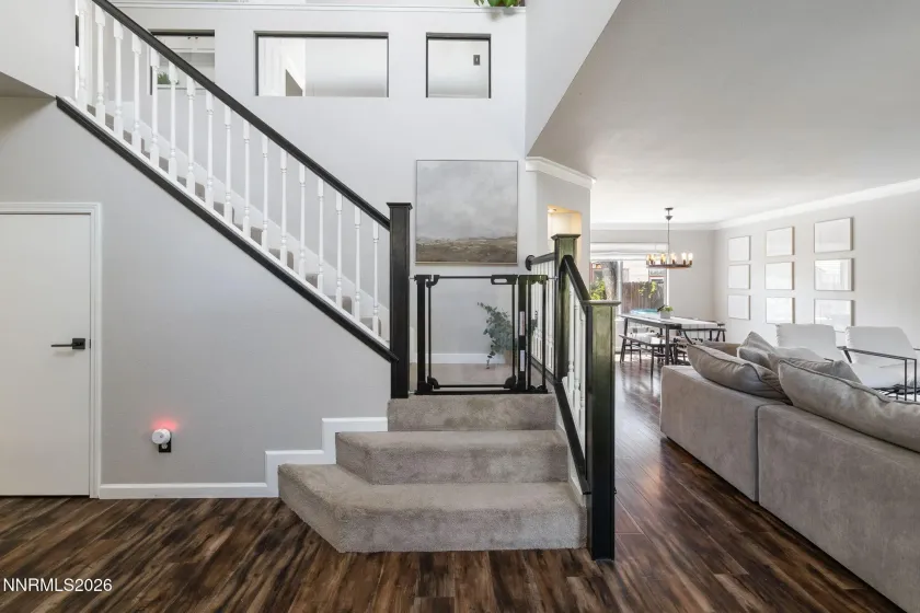 1025 Country Ridge, Sparks, Nevada 89434, 4 Bedrooms Bedrooms, ,3 BathroomsBathrooms,Residential,Residential,Country Ridge,260004841