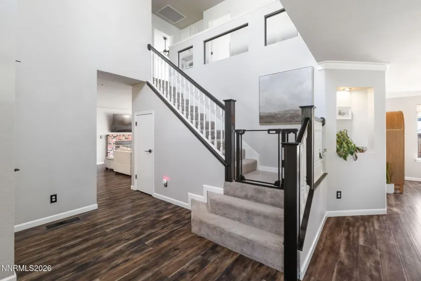 1025 Country Ridge, Sparks, Nevada 89434, 4 Bedrooms Bedrooms, ,3 BathroomsBathrooms,Residential,Residential,Country Ridge,260004841