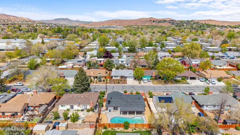 1735 Byrd, Sparks, Nevada 89431, 3 Bedrooms Bedrooms, ,2 BathroomsBathrooms,Residential,Residential,Byrd,260004842