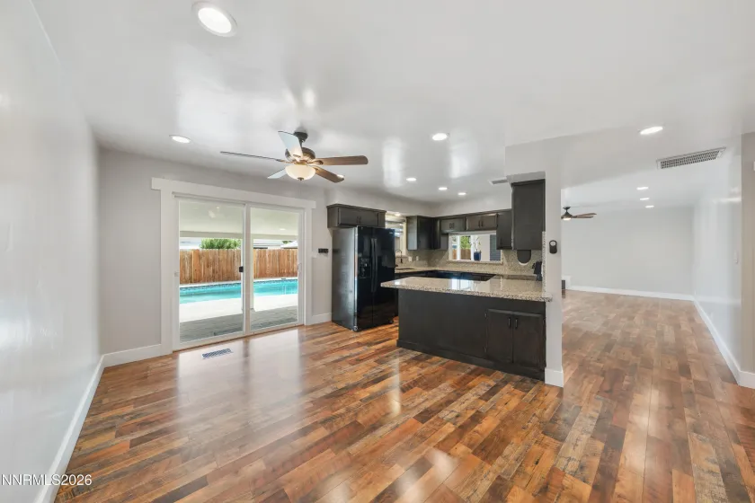 1735 Byrd, Sparks, Nevada 89431, 3 Bedrooms Bedrooms, ,2 BathroomsBathrooms,Residential,Residential,Byrd,260004842