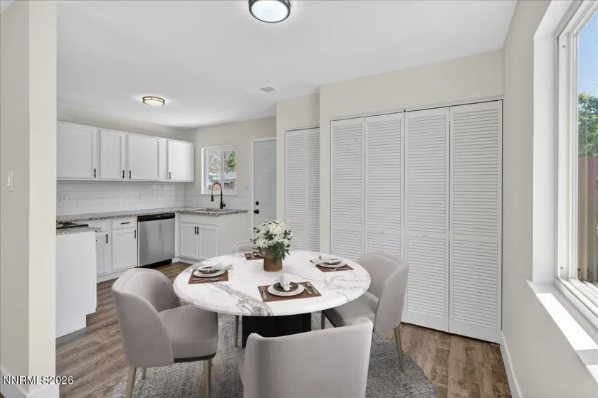 539 L, Sparks, Nevada 89431, 2 Bedrooms Bedrooms, ,1 BathroomBathrooms,Residential,Residential,L,260004843