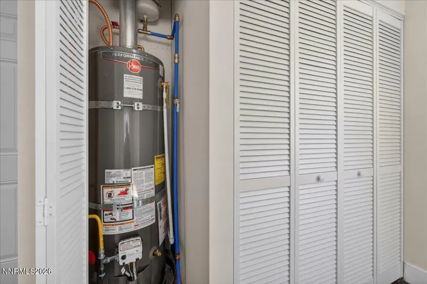 539 L, Sparks, Nevada 89431, 2 Bedrooms Bedrooms, ,1 BathroomBathrooms,Residential,Residential,L,260004843