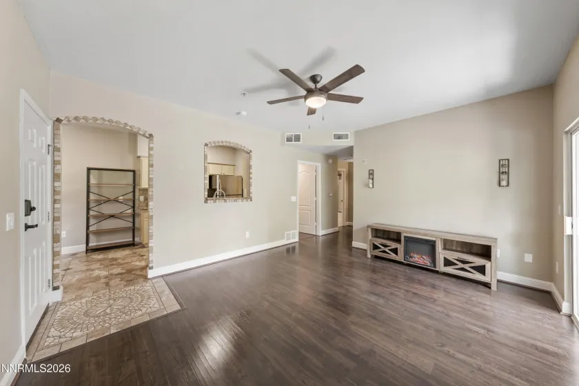 6850 Sharlands, Reno, Nevada 89523, 1 Bedroom Bedrooms, ,1 BathroomBathrooms,Residential,Residential,Sharlands,260004844