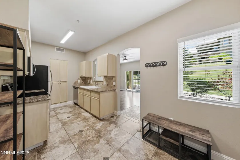 6850 Sharlands, Reno, Nevada 89523, 1 Bedroom Bedrooms, ,1 BathroomBathrooms,Residential,Residential,Sharlands,260004844