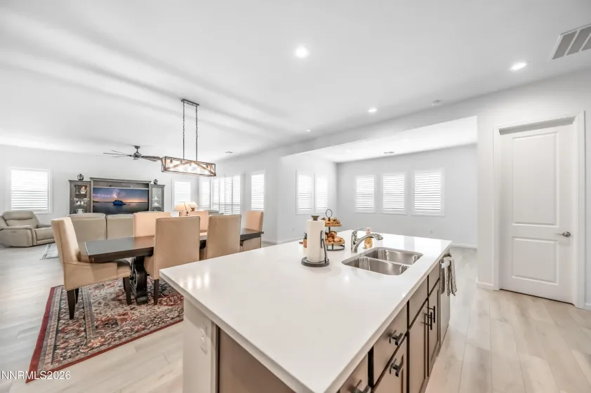 11426 Wildcat Peak, Sparks, Nevada 89441, 3 Bedrooms Bedrooms, ,4 BathroomsBathrooms,Residential,Residential,Wildcat Peak,260004846