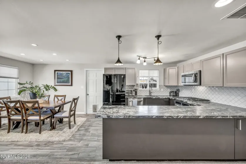 2320 Silver Sage, Carson City, Nevada 89701, 3 Bedrooms Bedrooms, ,1 BathroomBathrooms,Residential,Residential,Silver Sage,260004847