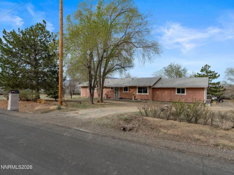 10675 Deodar, Reno, Nevada 89506, 3 Bedrooms Bedrooms, ,2 BathroomsBathrooms,Residential,Residential,Deodar,260003941