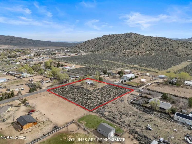 10675 Deodar, Reno, Nevada 89506, 3 Bedrooms Bedrooms, ,2 BathroomsBathrooms,Residential,Residential,Deodar,260003941