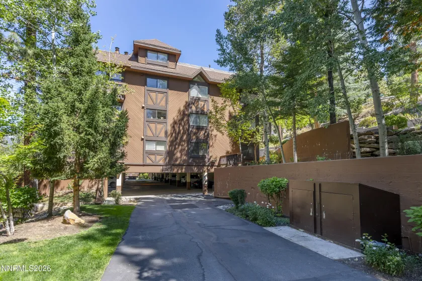 335 Ski, Incline Village, Nevada 89451, 1 Bedroom Bedrooms, ,2 BathroomsBathrooms,Residential,Residential,Ski,260004849