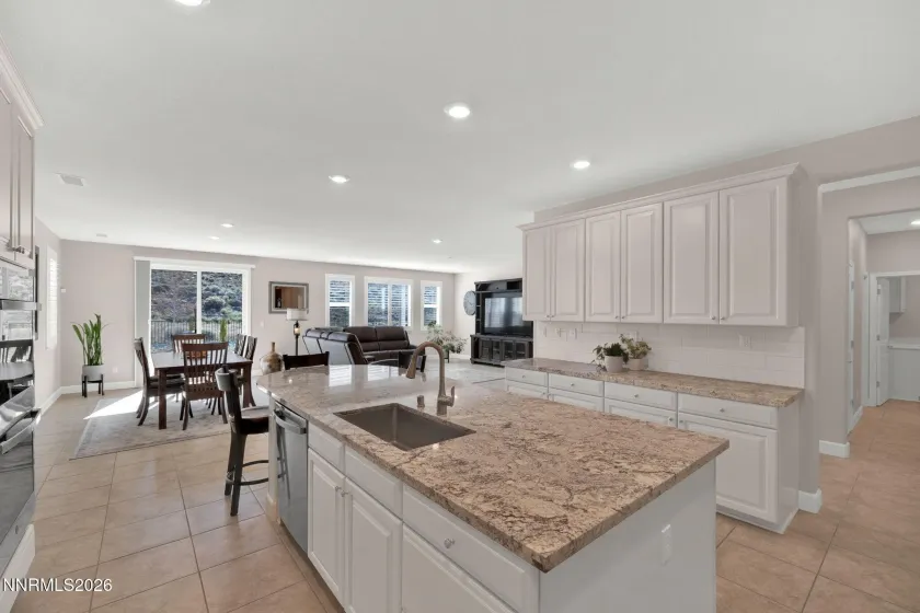 10250 Mother Lode, Reno, Nevada 89521, 3 Bedrooms Bedrooms, ,3 BathroomsBathrooms,Residential,Residential,Mother Lode,260004850